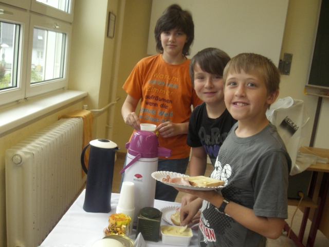 2010-breakfast_2
