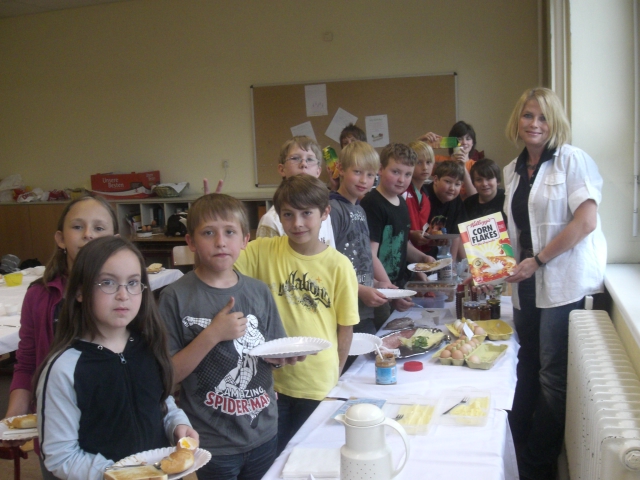 2010-breakfast_5