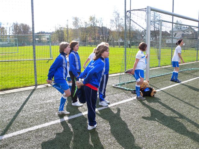 2012-mfb_2